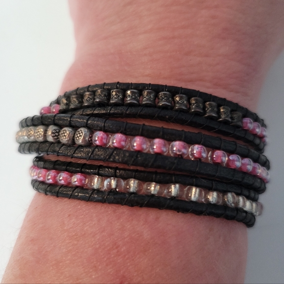 Wrap bracelet....21-22" long - Picture 2 of 5